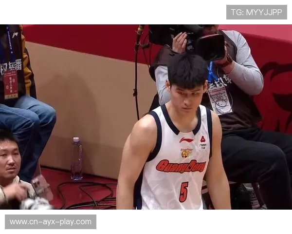 广东队麦考尔复出，助力球队向总冠军发起冲击